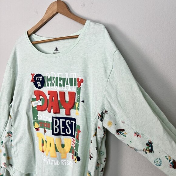 Disneyland Best Day Ever Long Sleeve Christmas Tee Mint Green Size XL Soft Cozy - Picture 2 of 10
